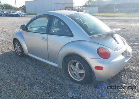 2000 Volkswagen New Beetle Gls from USA, damaged, VIN 3VWCA21C1YM447053